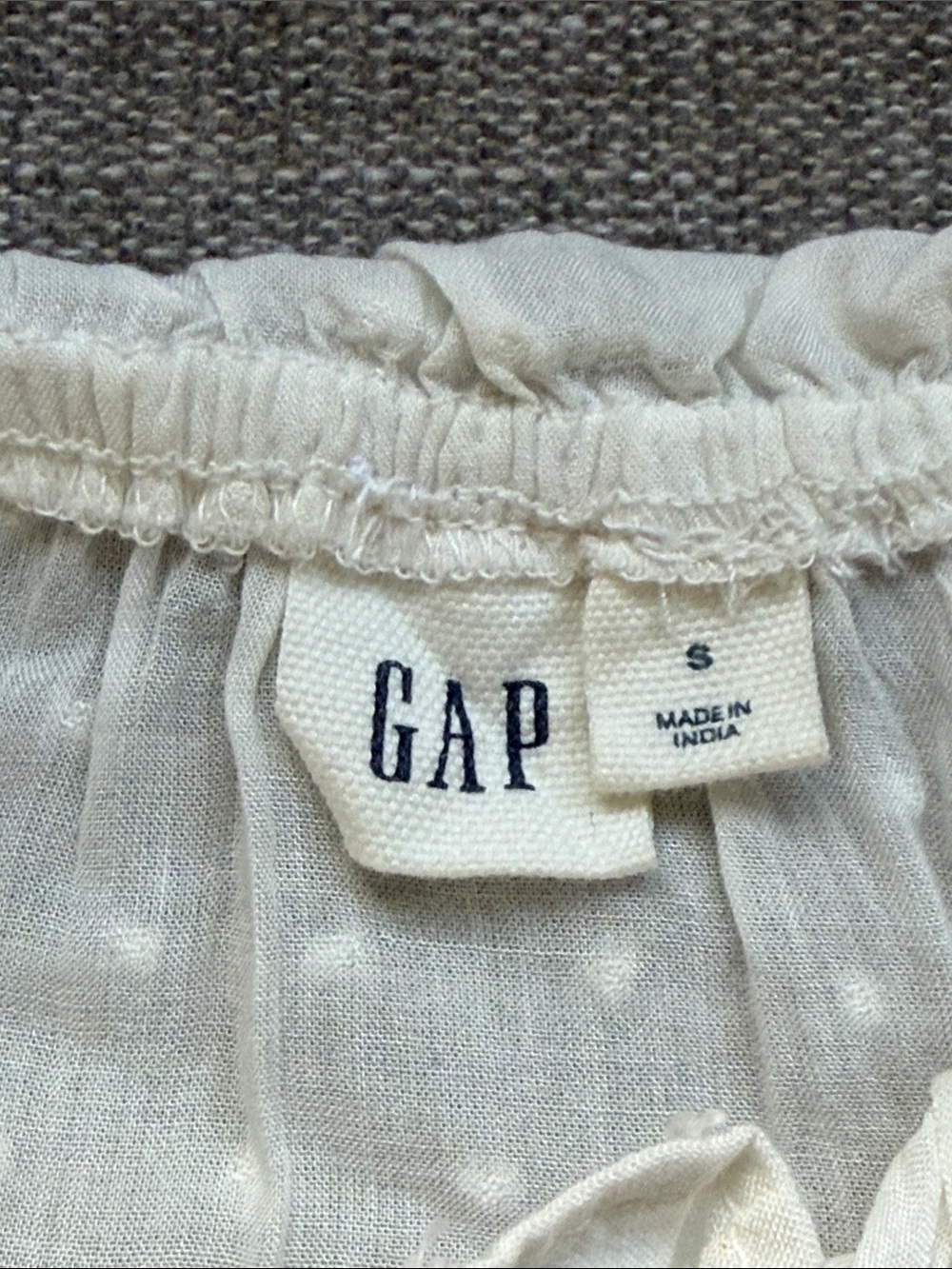 Gap Blouse - Picture 2 of 4
